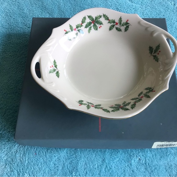 Lenox Holiday Candy Dish - Picture 4 of 6